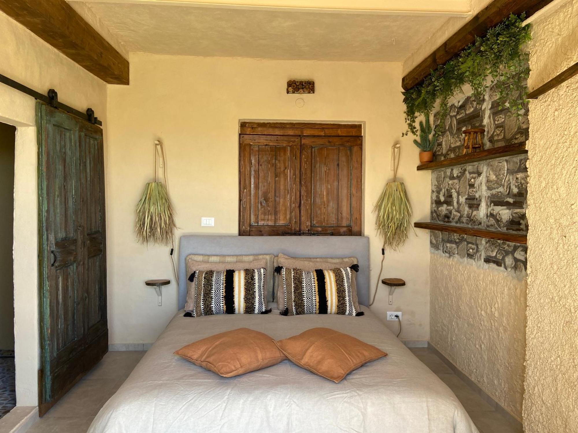 Bed And Adventure Tramontana Resort - Camera Vista Castilenti Exterior foto